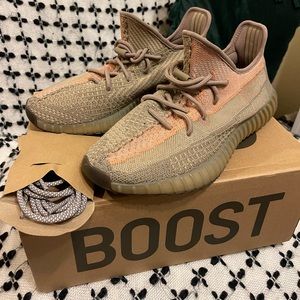 Yeezy Boost 350 V2 Sand Taupe Size 10